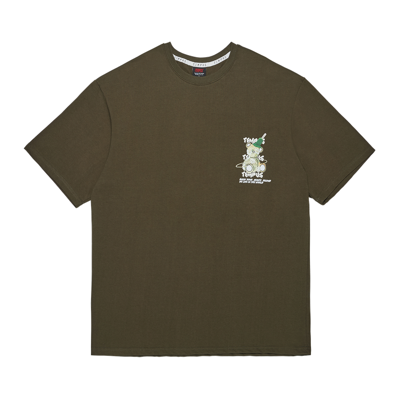 TEMPUSSTUDIO（テンプススタジオ）の「SPACE BEAR SMALL LOGO T-SHIRTS [KHAKI]（Tops）」