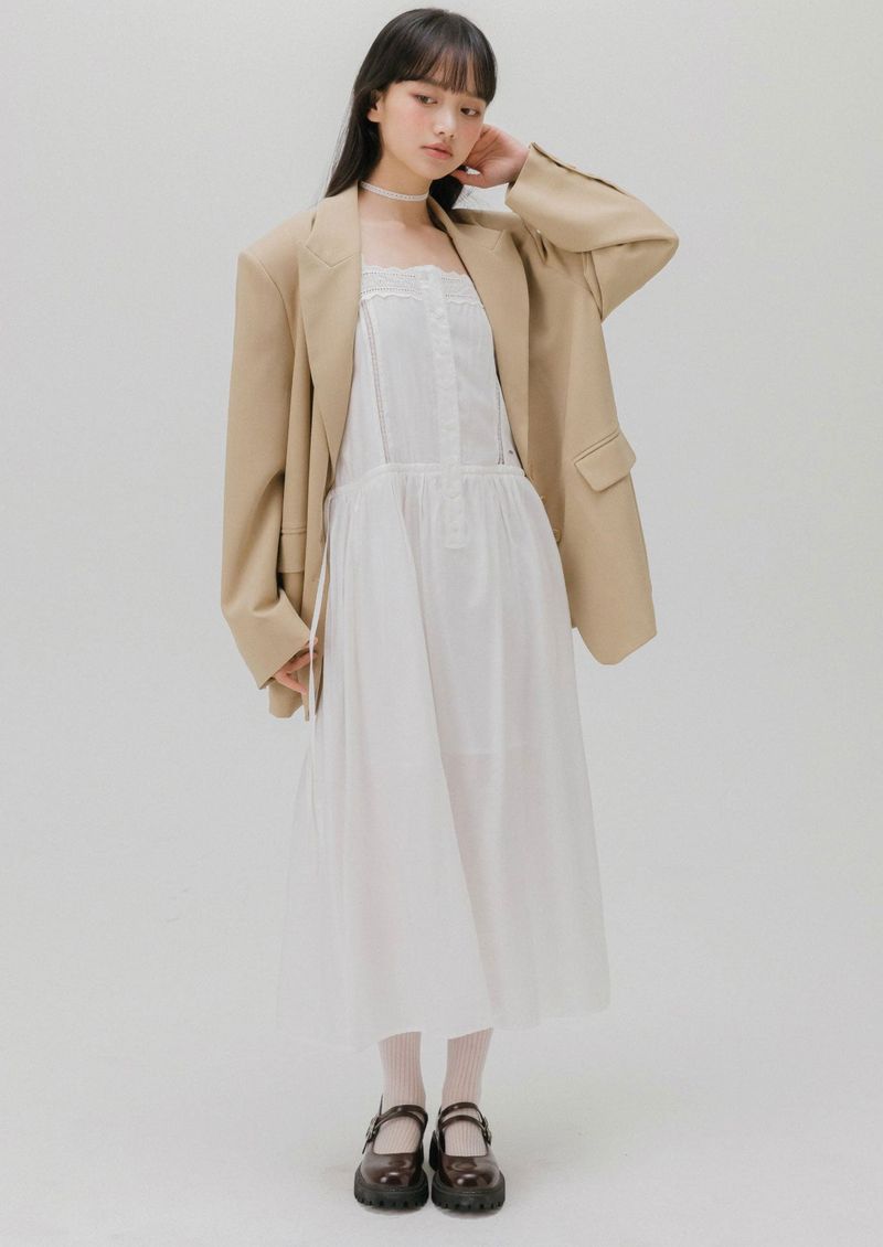 THREE BUTTON BLAZER (BEIGE)
