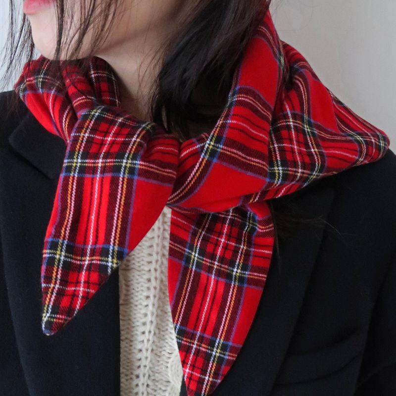 Padded Shoulder Scarf_Red