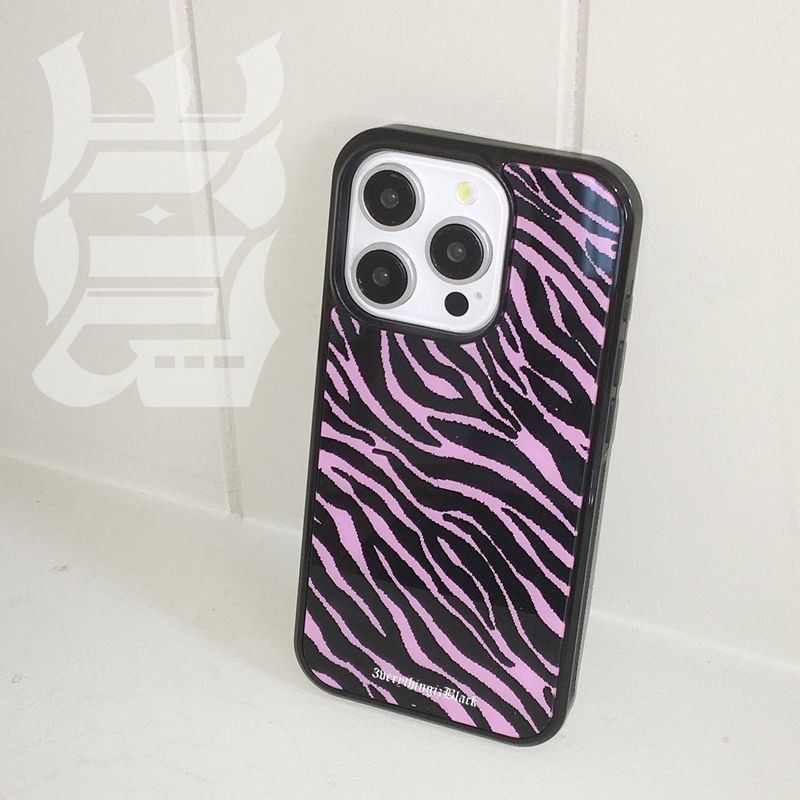 3verythingizblack(エブリティンイズブラック)の「zebra bumper case (with star sticker)(Smartphone Accessories)」