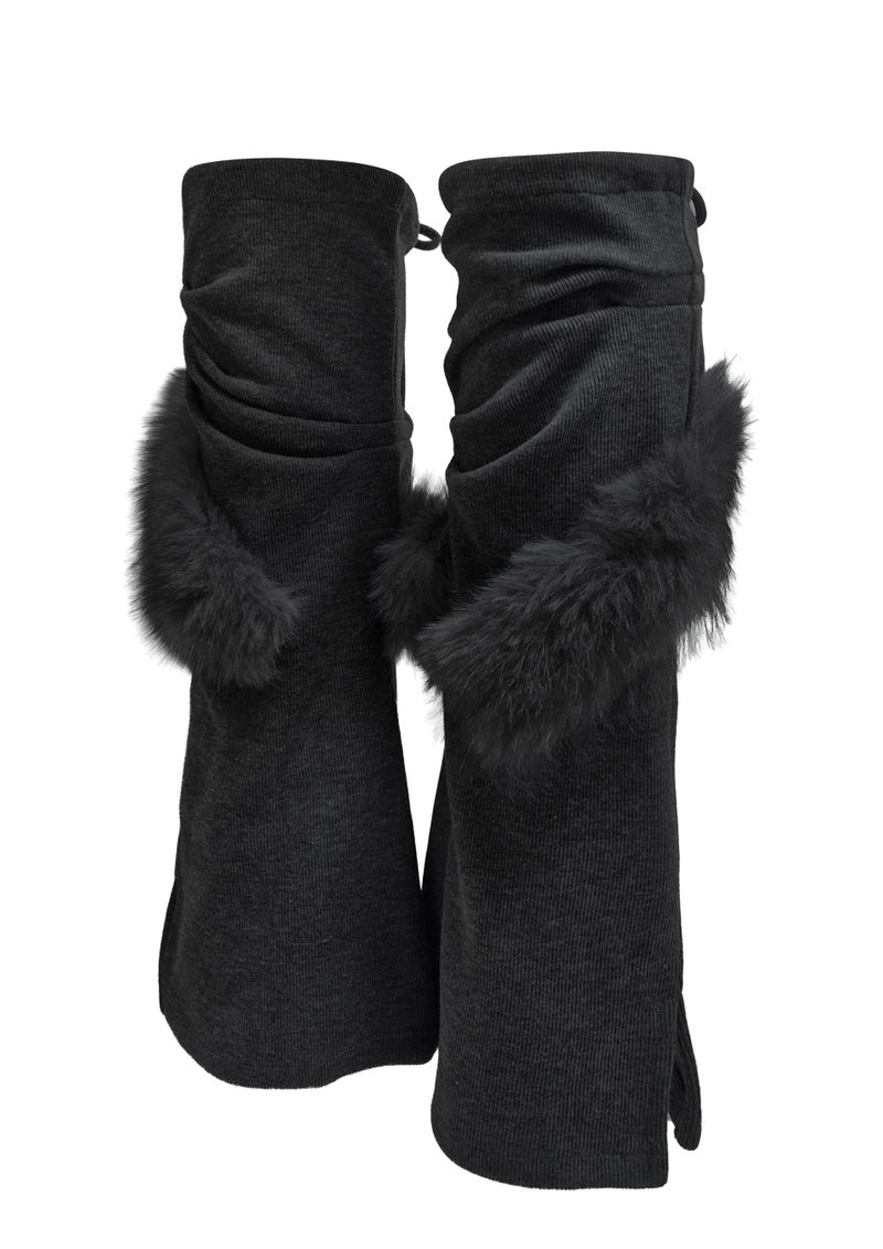  CURVED FUR LEG WARMERS . BLACK