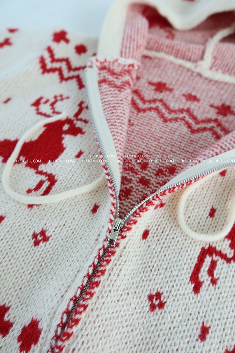 Rudolph nose-drawn snowflake knit zip-up jacket