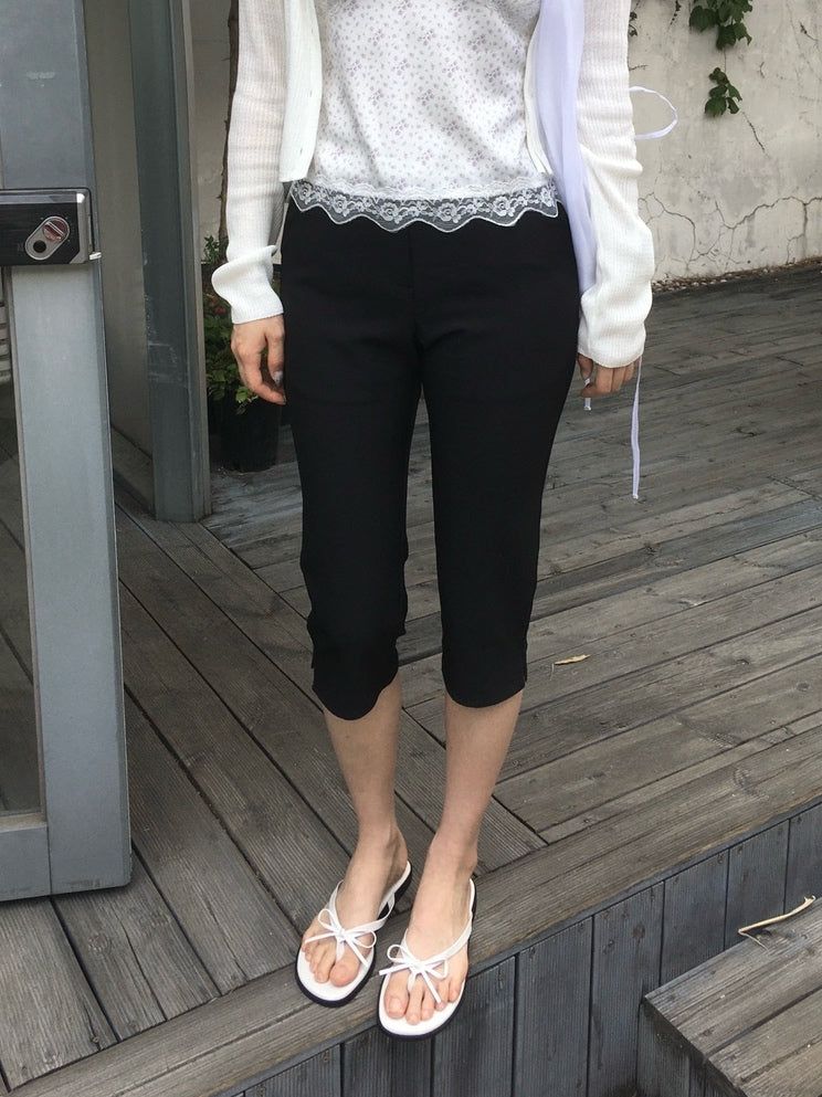 moroi（モロイ）の「classic capri pants（Pants）」