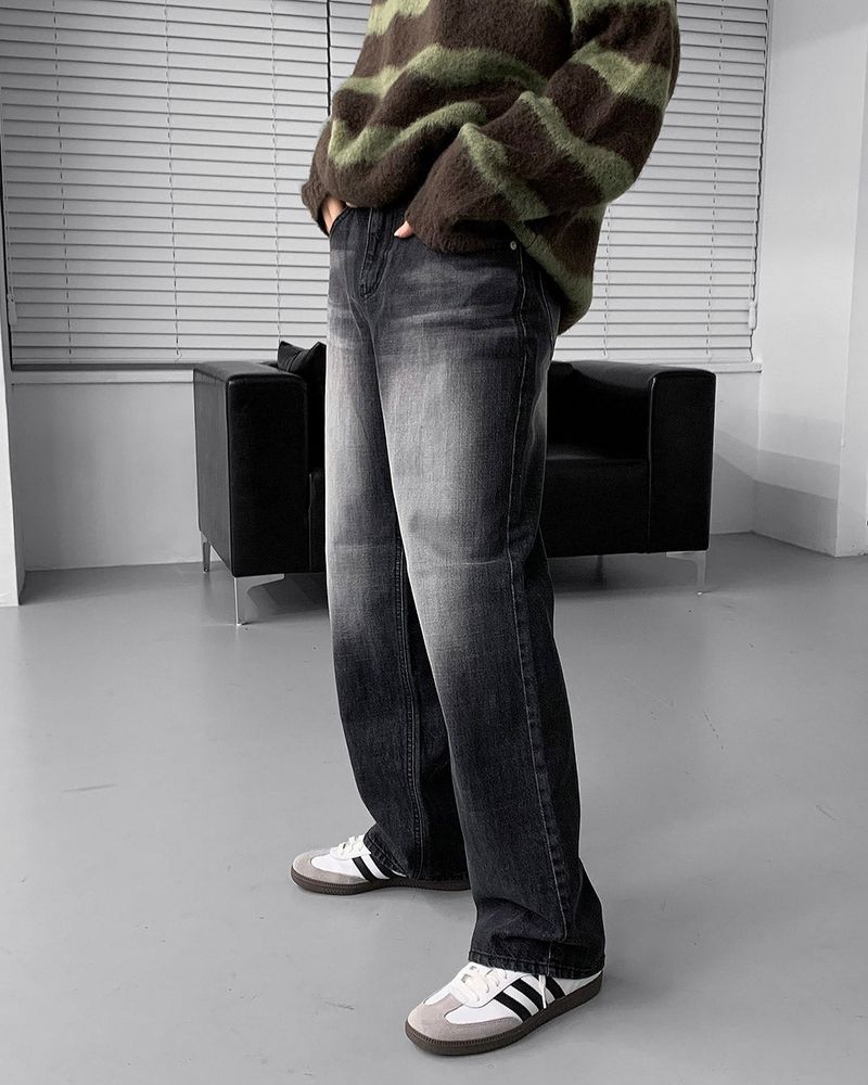 TR2436 Slab Milk Black Jeans