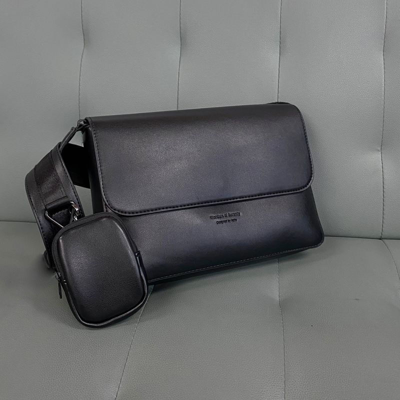 GROOM（グルーム）の「Pocket crossbag（Bags）」