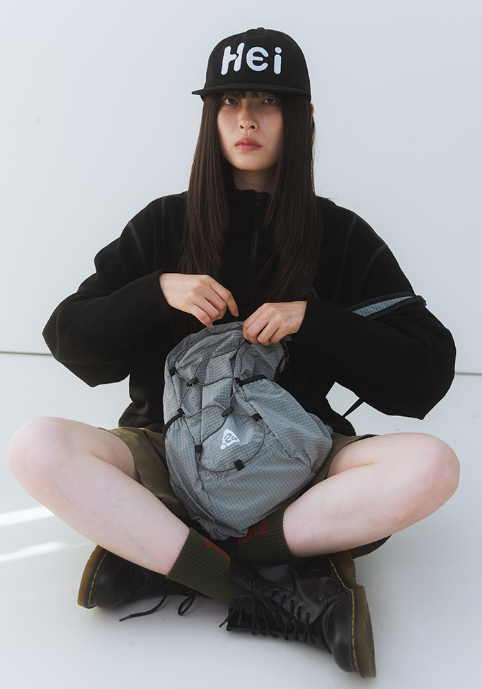 Heisan（ハイサン）の「【即日発送】ウルトラライトコンパクトポケットバッグV2 Nylon  Stonegray（バッグ）」