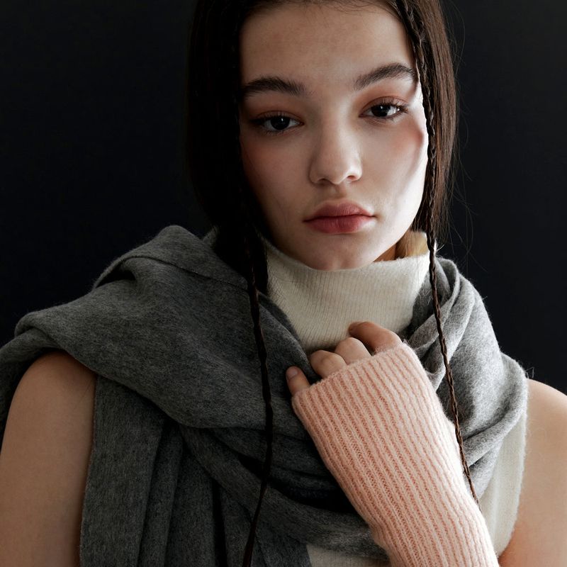 Flat Finger Less hand Warmer