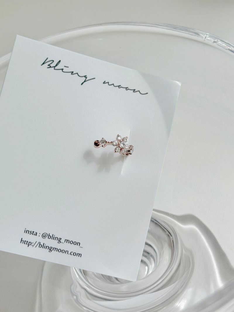 Cubic Flower Ear Cuff / 2 Colors / Bracelet Simple Daily Point Spring