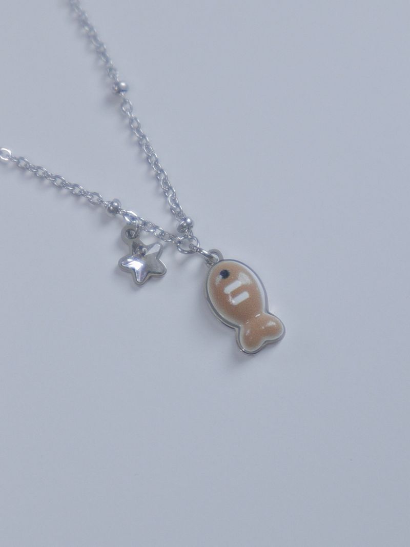 RUNARING（ルナリング）の「roast bungeoppang necklace（Accessories）」