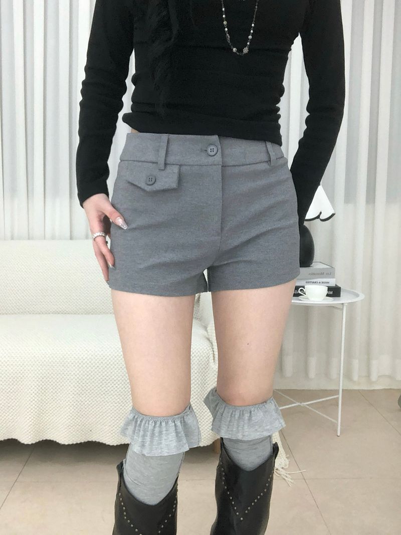 Classic Pocket Modern Shorts