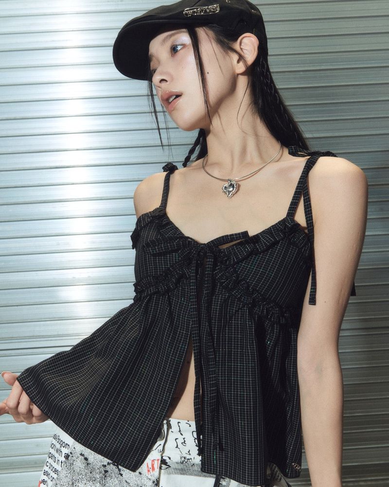 CHERRYQUIRI（チェリーキュリー）の「frill open bl - black（Tops）」