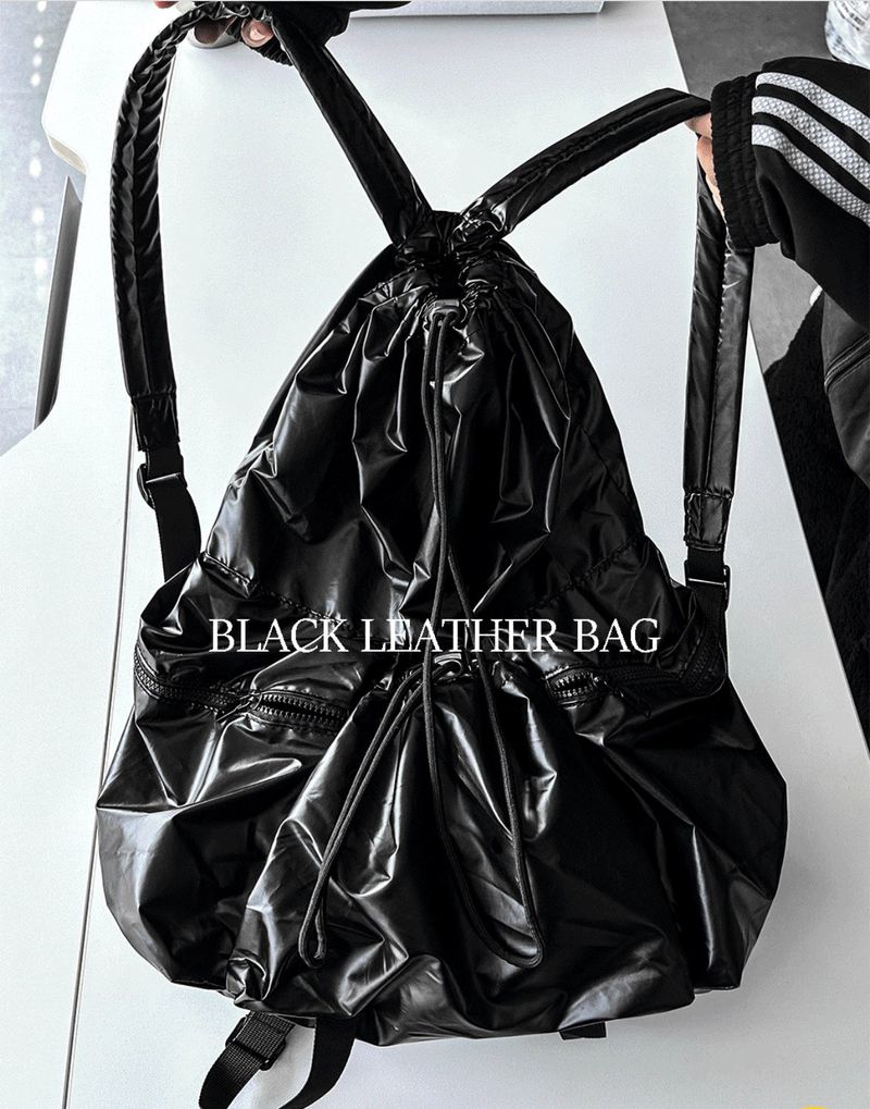 COSYHARU（コシハル）の「ホトノグロッシーバックパック（バッグ）」