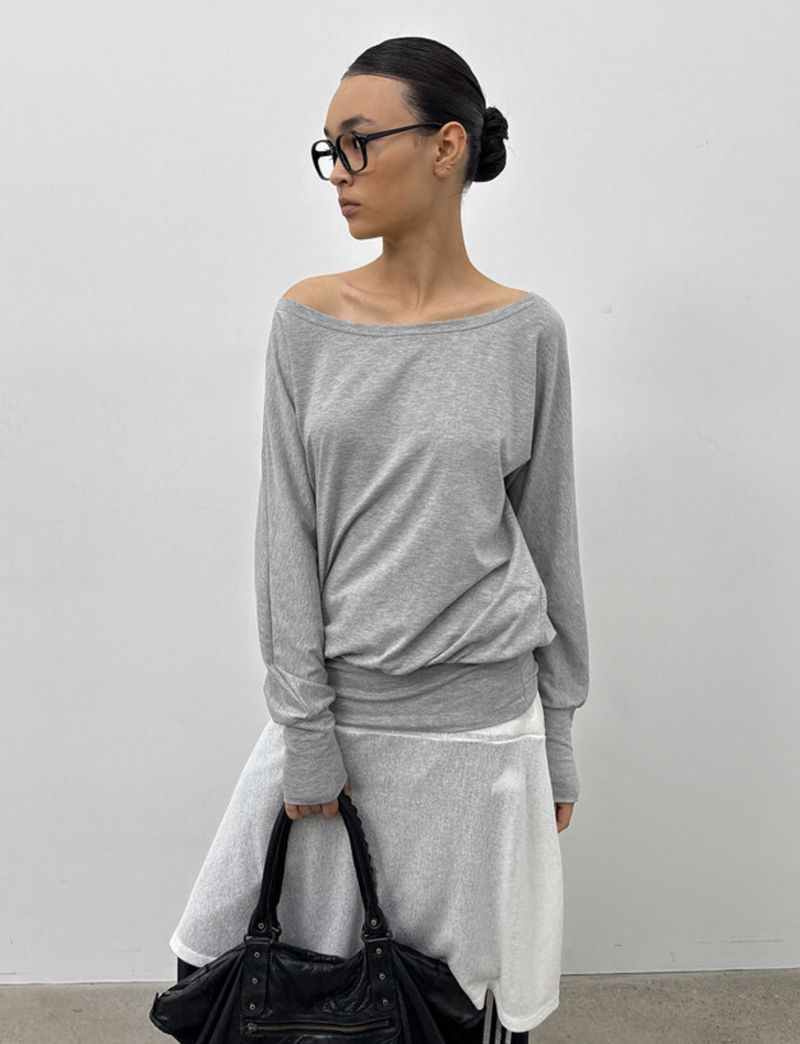 [MADE] Boril Batwing Off-Shoulder Long Sleeve Tee