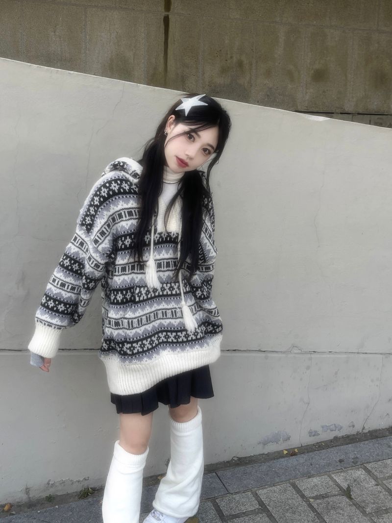Igloo hooded long knitwear
