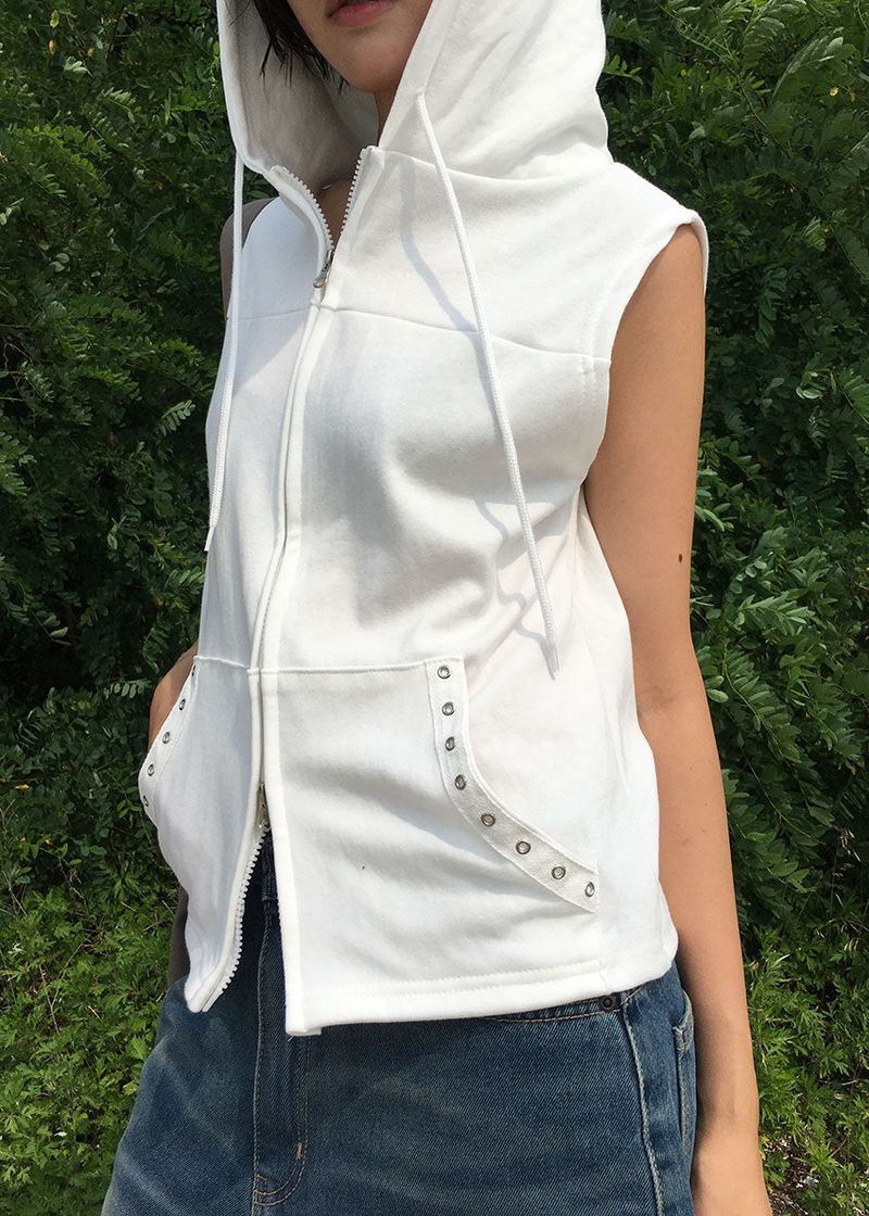 EYELET LINE HOOD VEST
