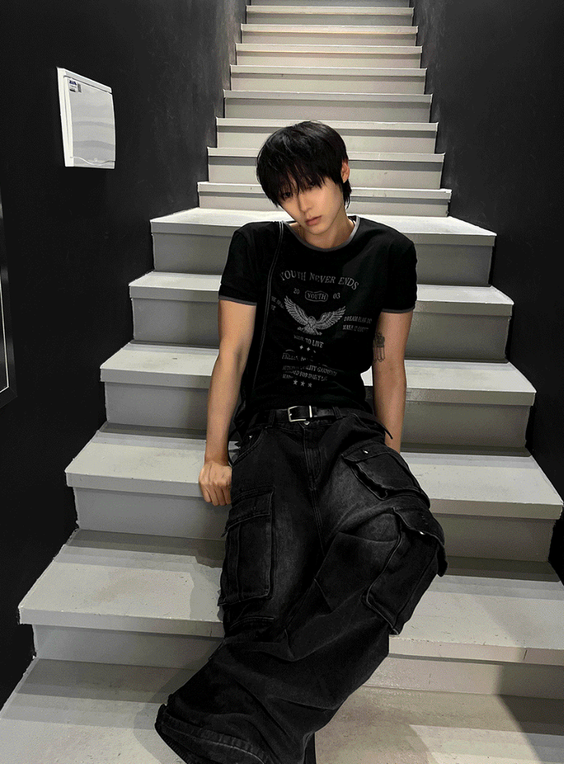 COSYHARU（コシハル）の「Eagle Graphic Cropped Muscle Tee（Tops）」