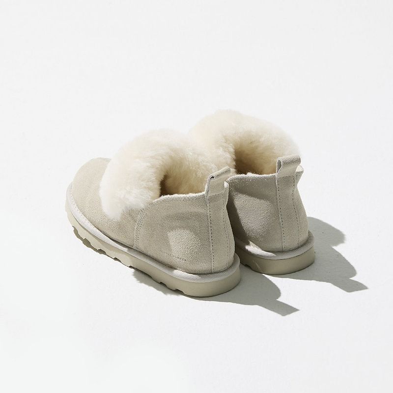 Toasty Fur Shoes - Beige