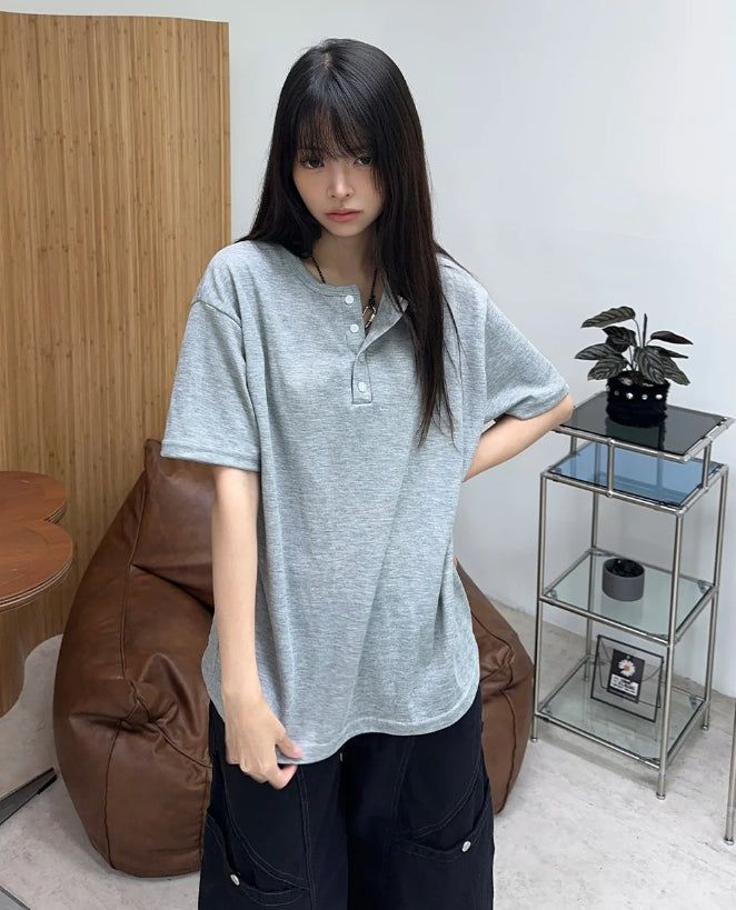 Para Soft Henley Neck Short Sleeve Tee