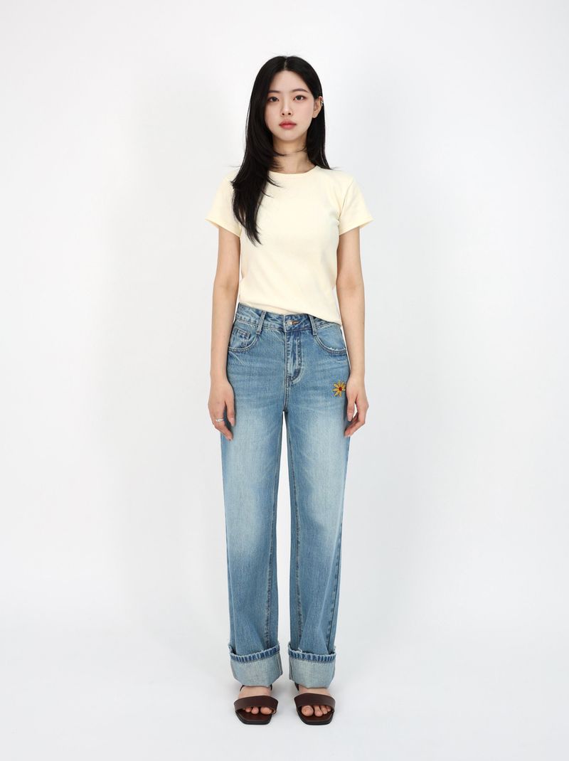 FLOWER EMBROIDERED STRAIGHT DENIM code 26215