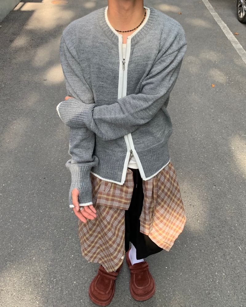 Fingerhole 2-Way Wool Knit Zip-up