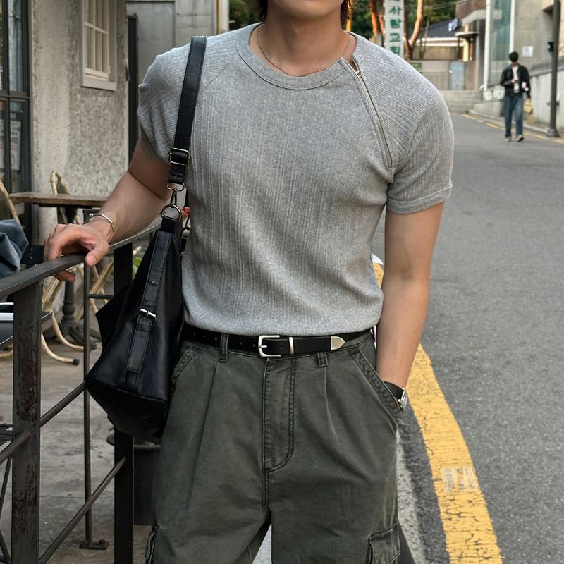 lemenne(ルメンヌ)の「LMN Luton Shoulder Semi-Zipup Muscle Fit Short Sleeve T-Shirt (5 colors)(Tops)」