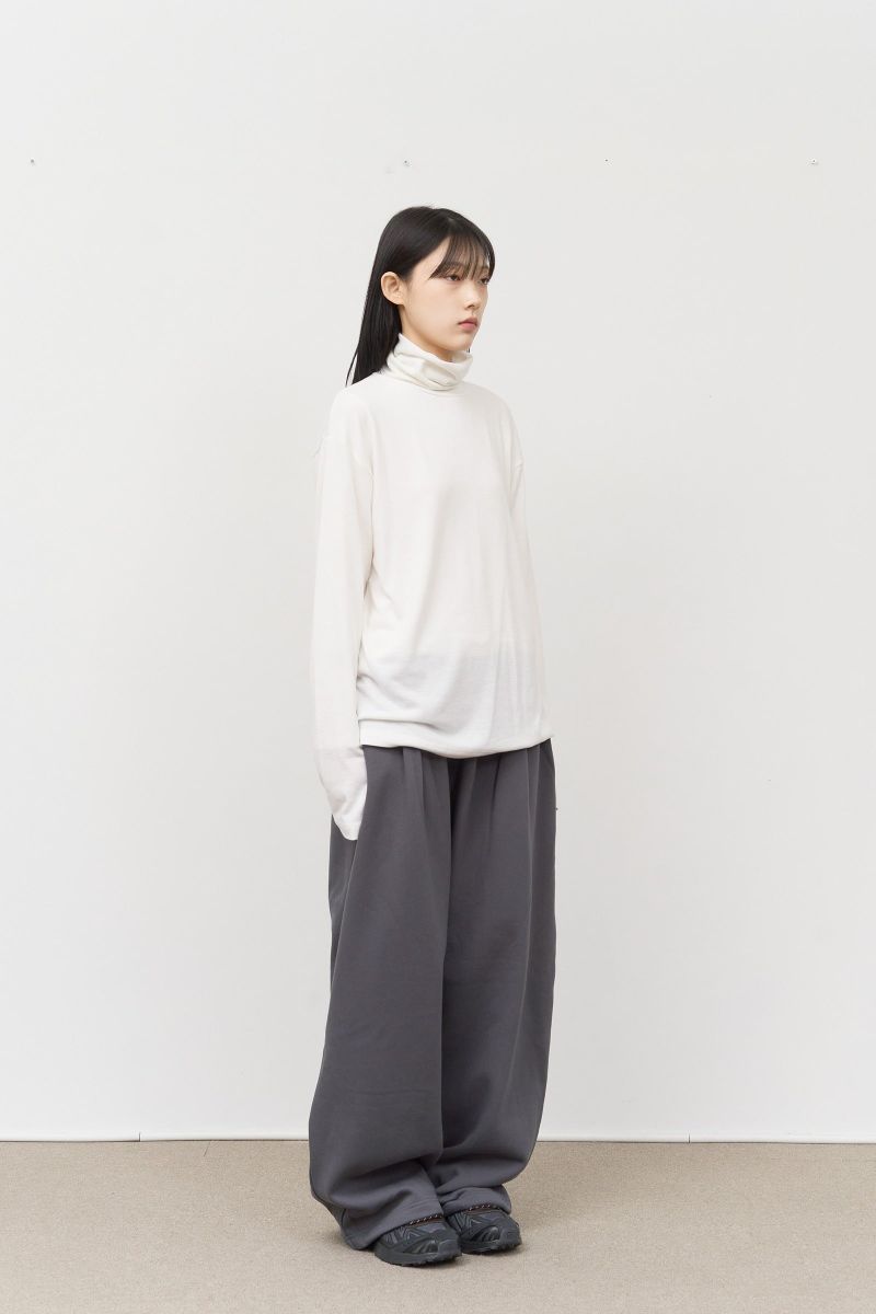 (W) Rea Pintuck Sweatpants