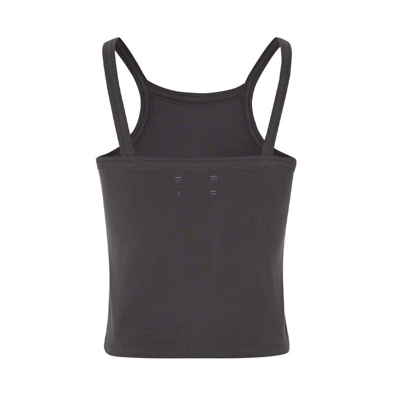 PIECERED SLEEVELESS TEE