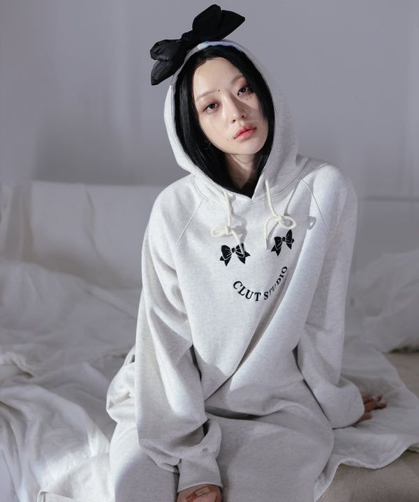 CLUT STUDIO(クラットスタジオ)の「ribbon hood dress(Dresses)」
