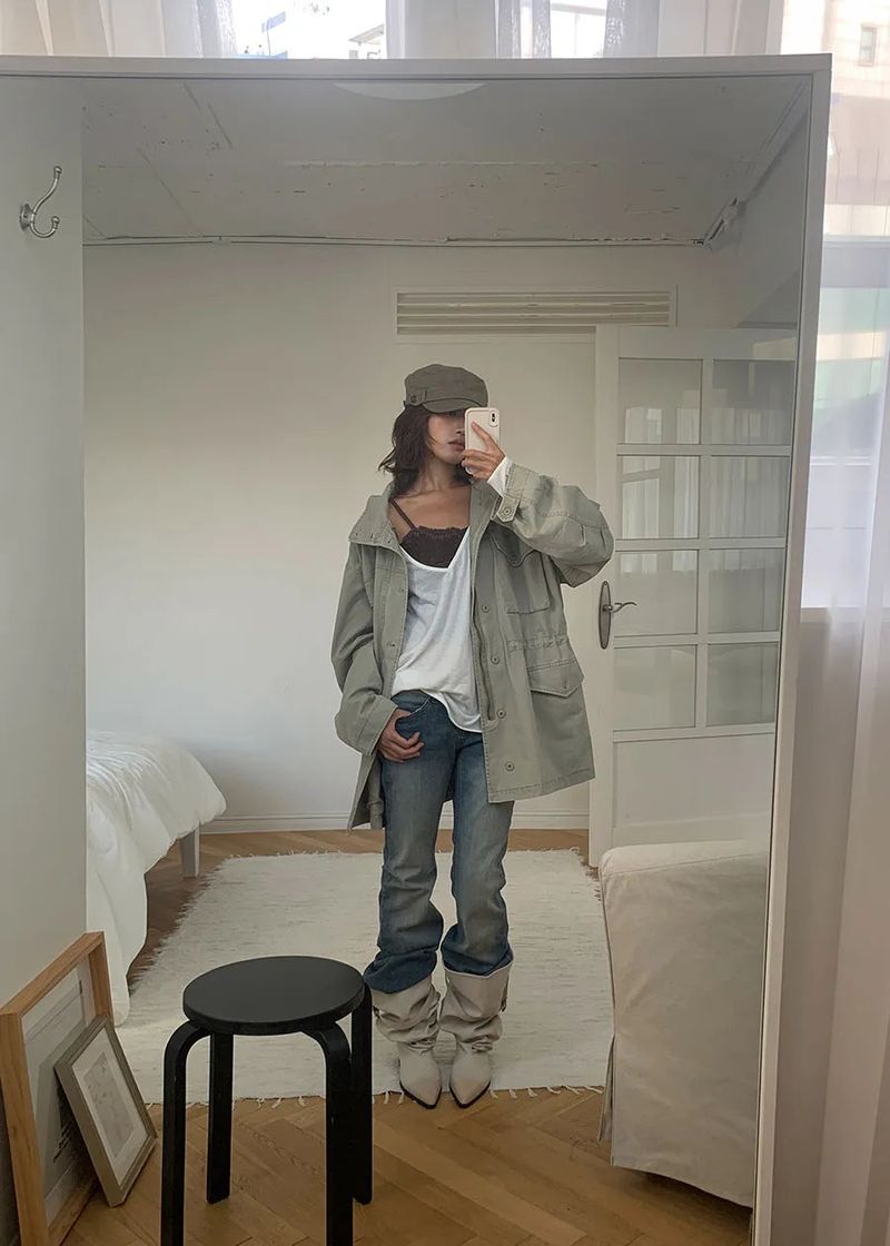LOW FLARE BOOTS CUT DENIM