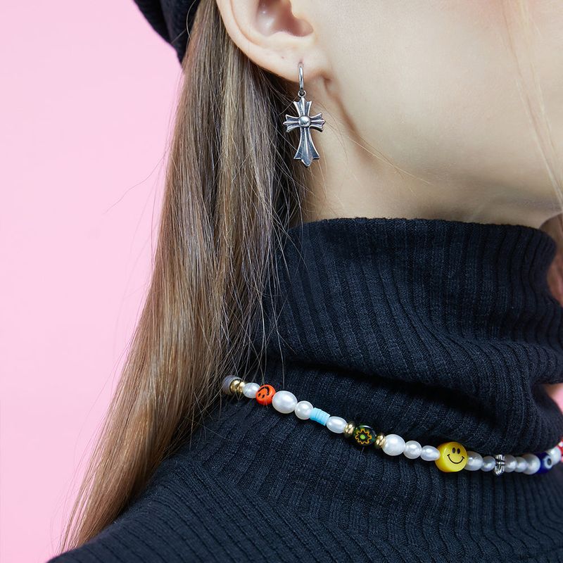 MIX PEARL BEADS SMILE NECKLACE