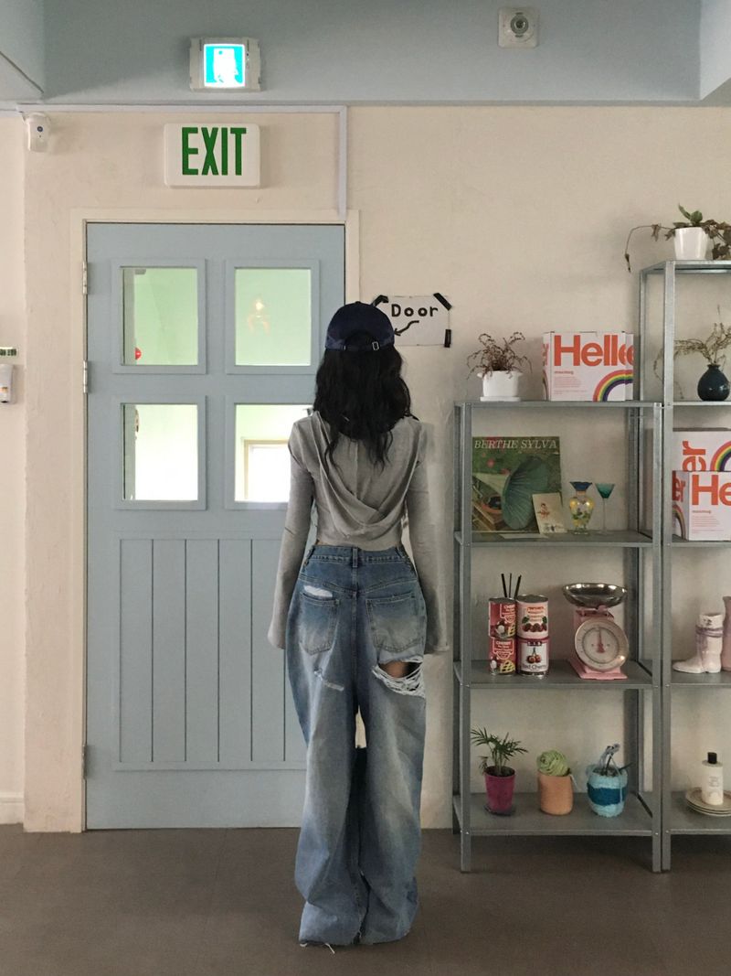 Gray shoulder crop hoodie