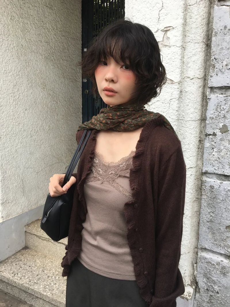 DUGGY（ダギー）の「シャープリー レース スリーブレス (6color)（トップス）」