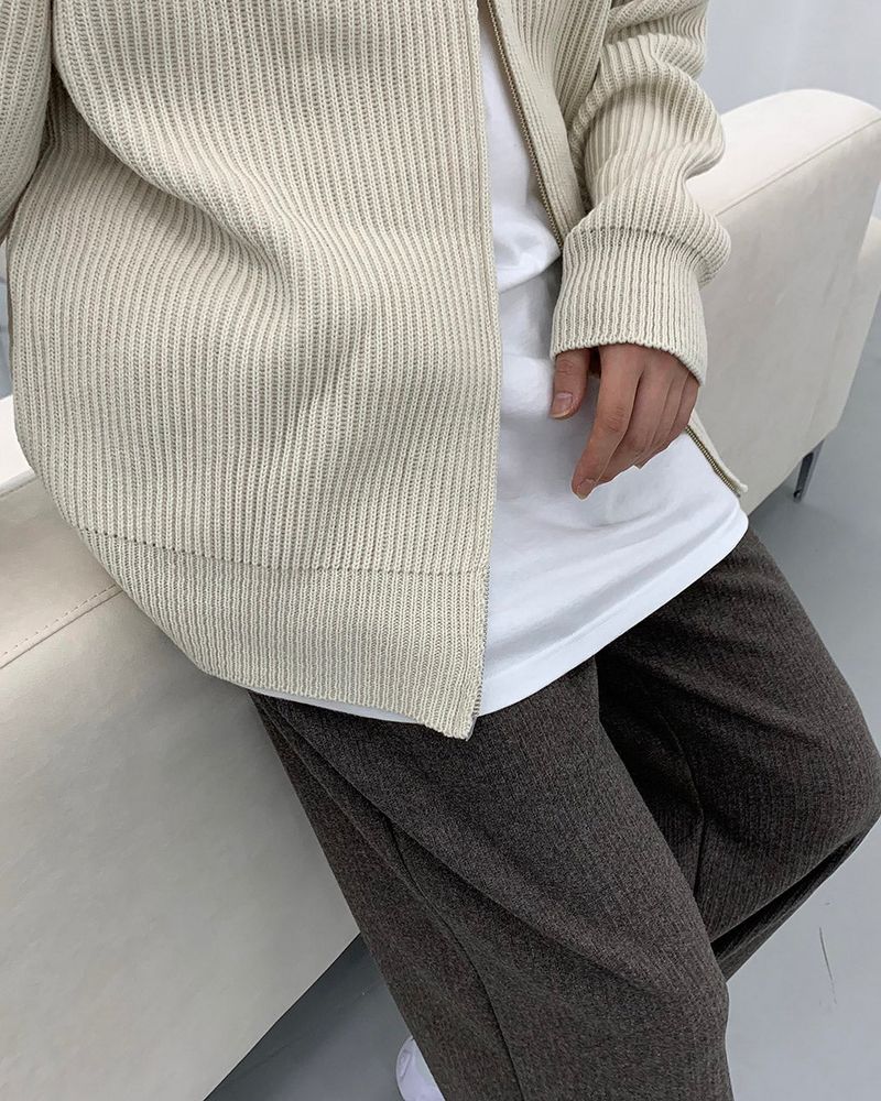 ブラーワイドパンツ