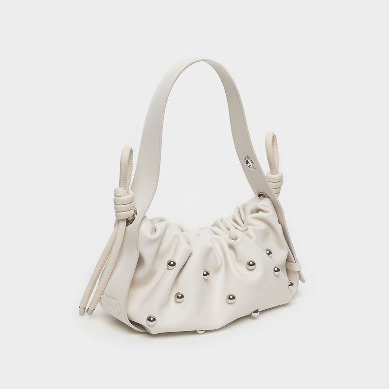 afoye（アポイ）の「Foi Bag Stud Ivory（Bags）」