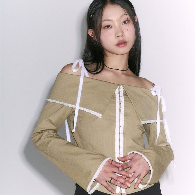 Hook Off Shoulder Blouse [mustard]