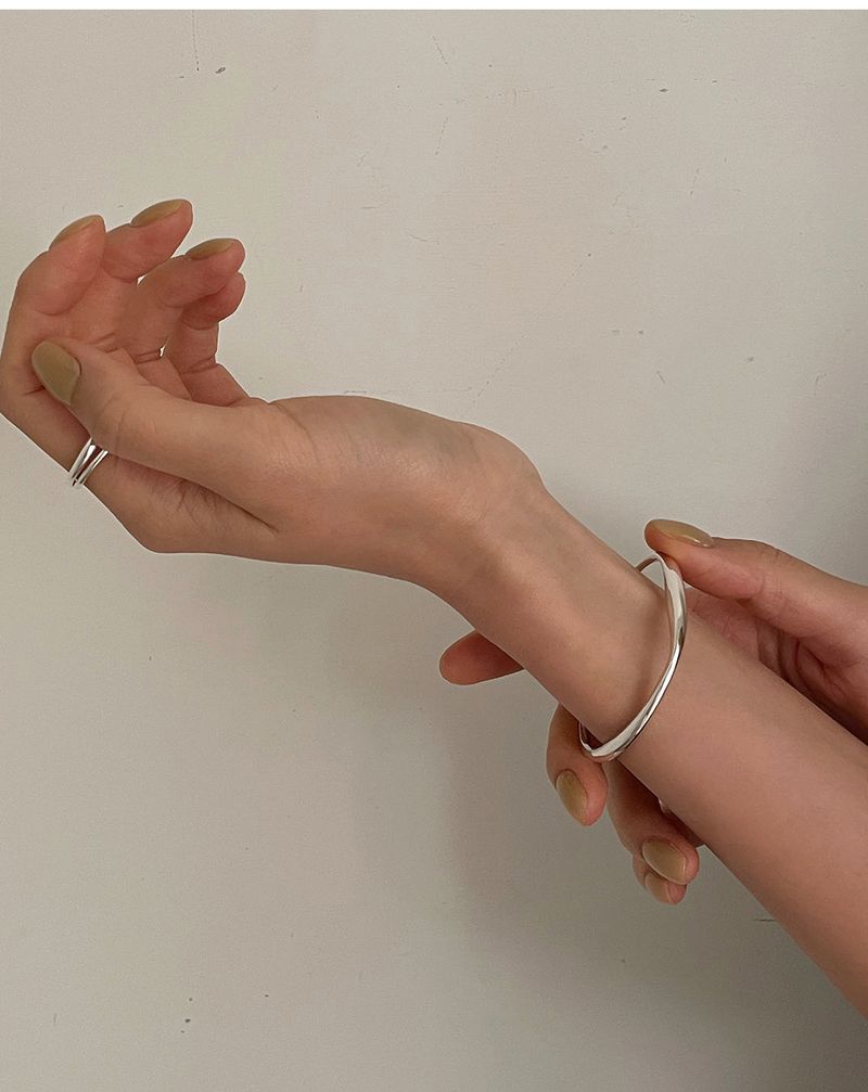 ANDEZVOUS（アンデビュー）の「ALLURE BANGLE（Accessories）」