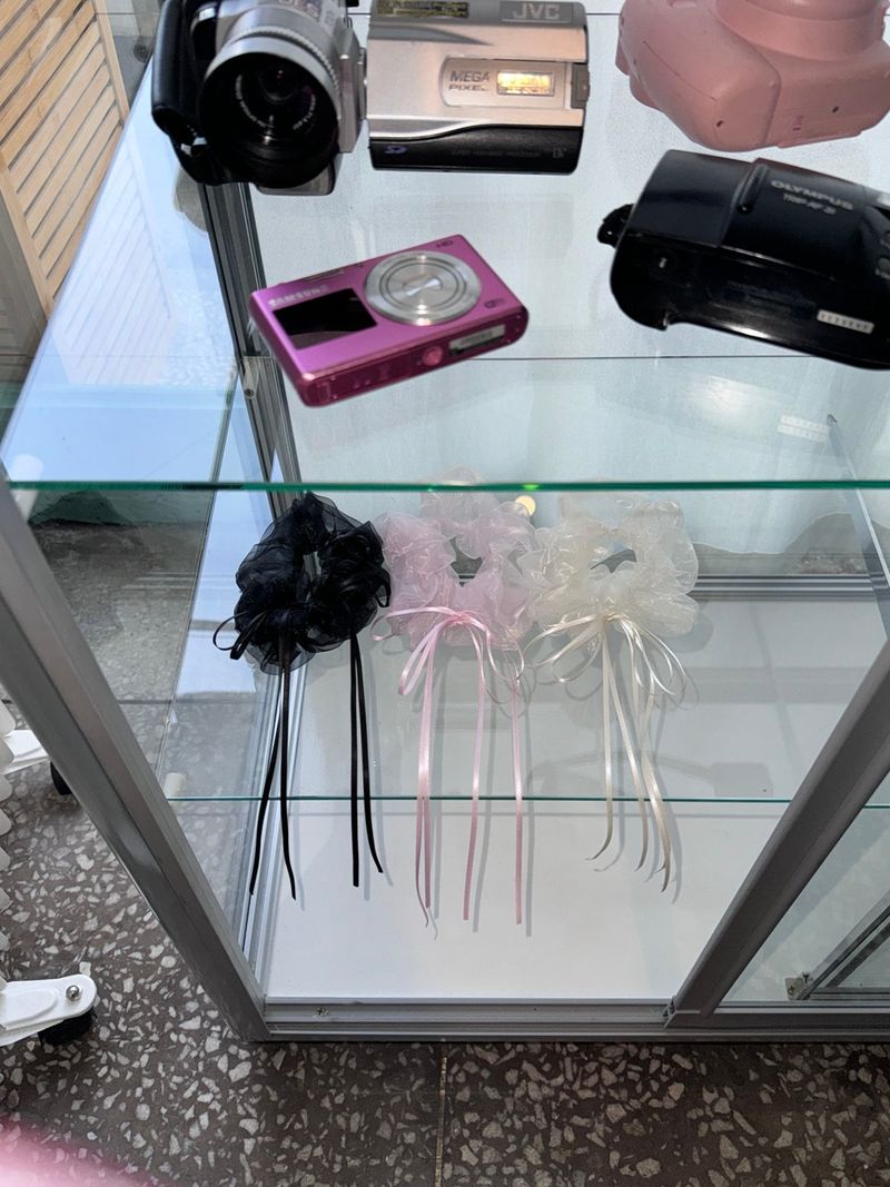 Chiffon Ribbon Scrunchies (3 Colors)