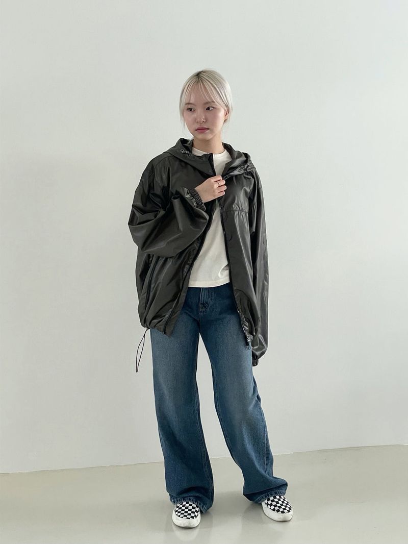 Glossy string windbreaker jk