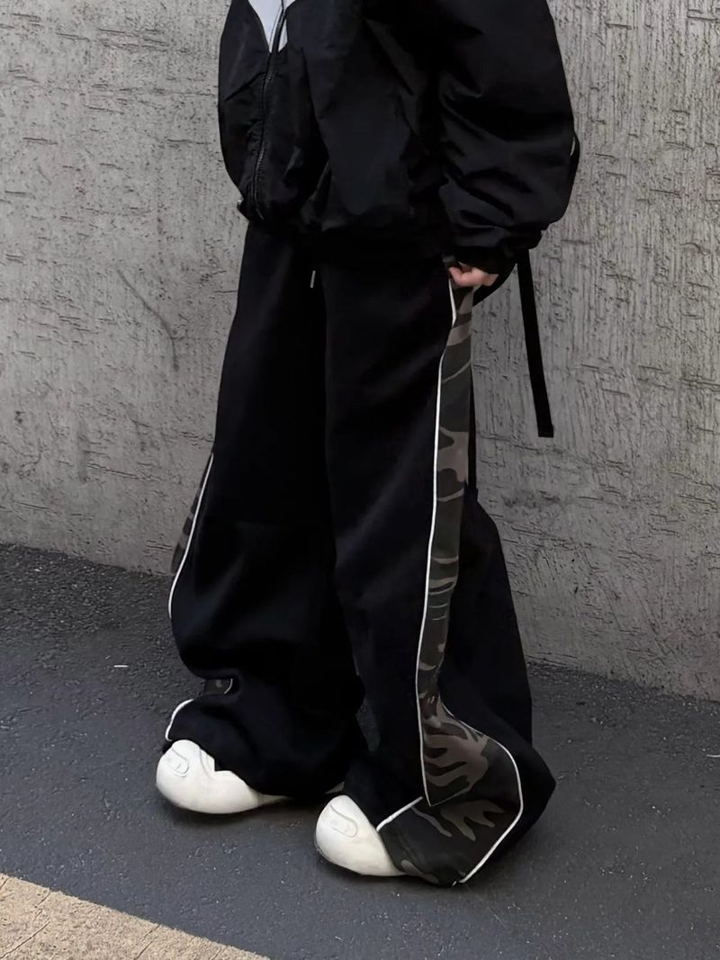 PEARCLAN（ペアクラン）の「カモパネルパイピングスウェットパンツ（パンツ）」
