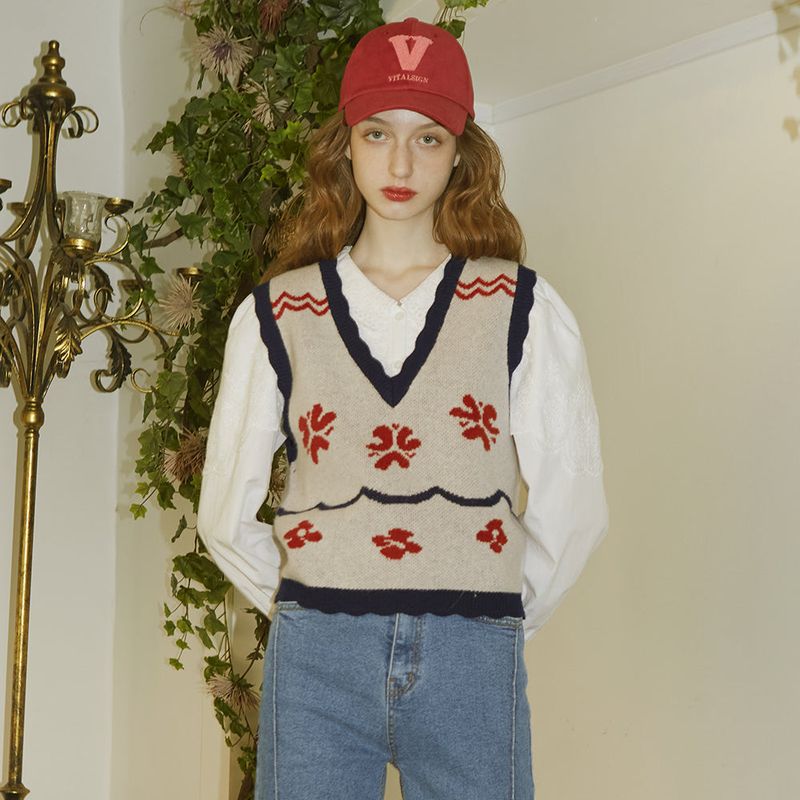 Flower Pattern Merino Wool Knit Vest (Red)