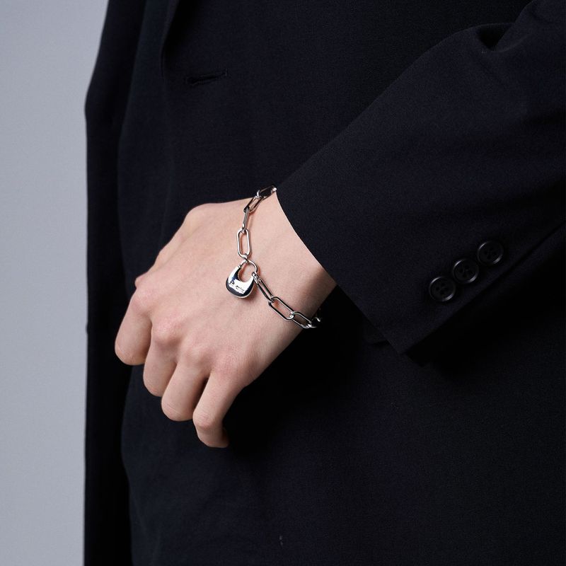 HOBO LOCK CHAIN BRACELET