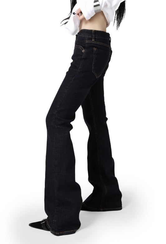 Deep-sticking Low Bootcut Denim Pants