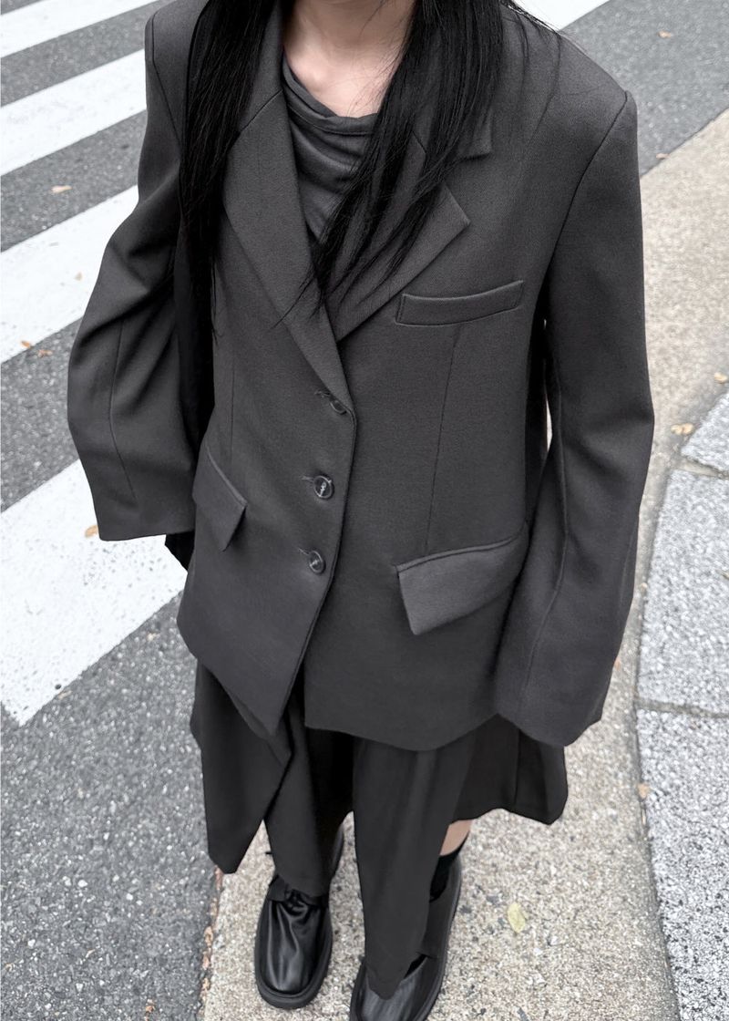 3BUTTON CLASSIC BLAZER