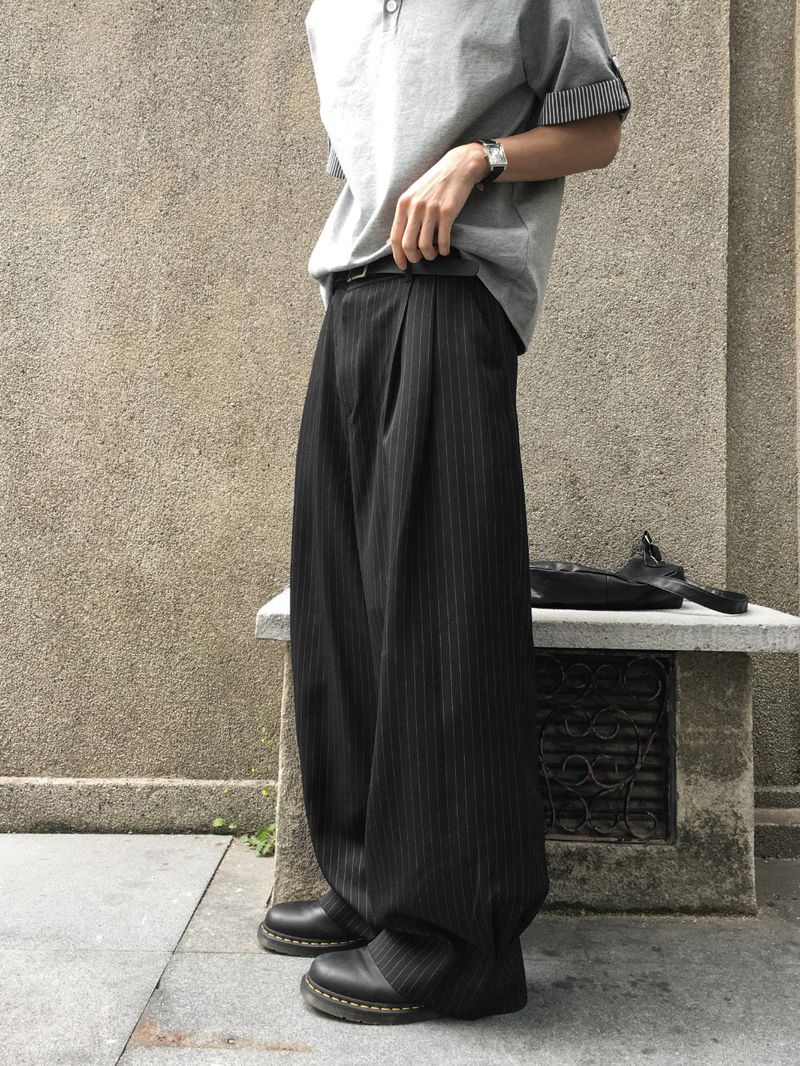 WHAT A LOOK（ワット ア ルック）の「Pintuck Pinstripe Wide Balloon Fit Slacks（Pants）」