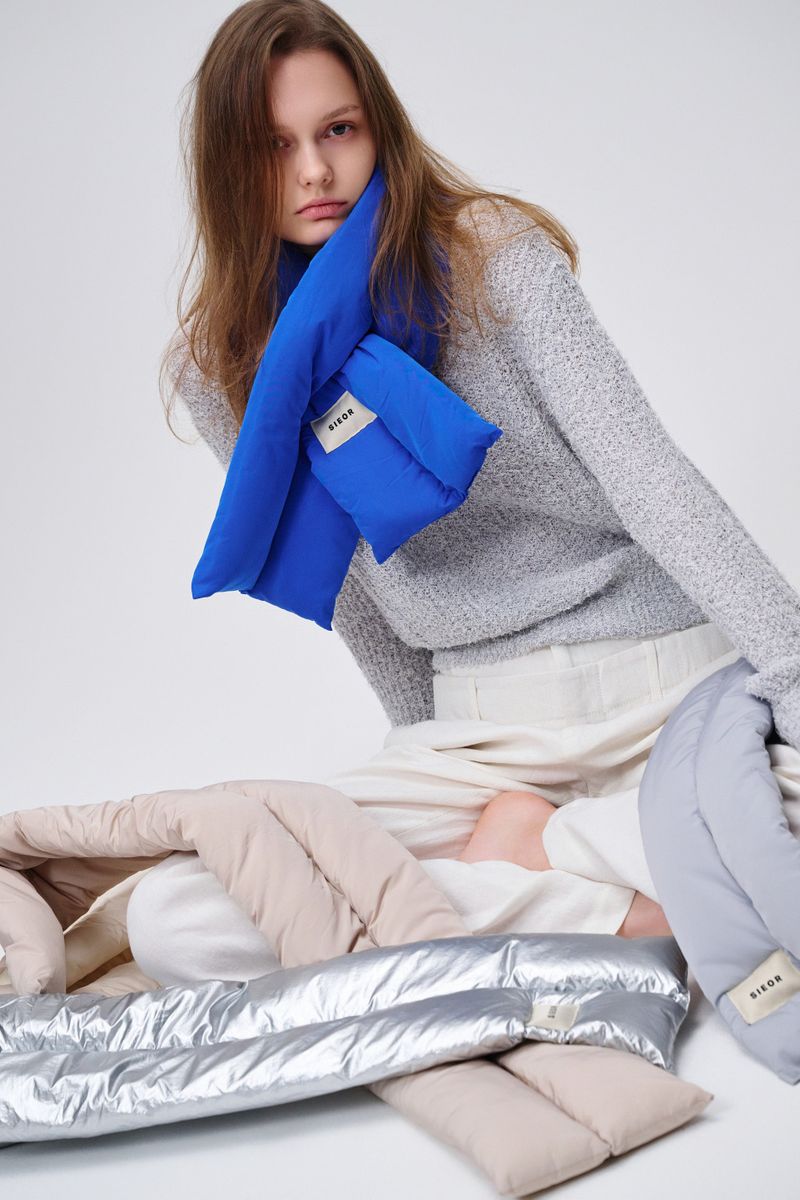 CUDDLY muffler_blue