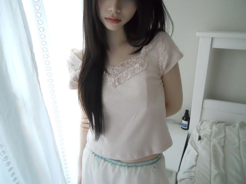 rosalie tee