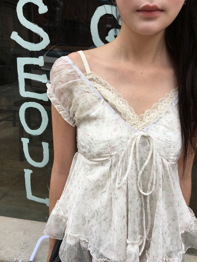 Fondure lace sleeveless top (2color)