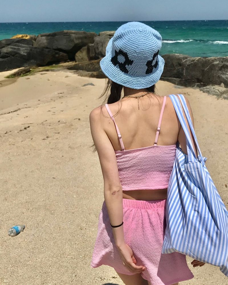 Raya bikini