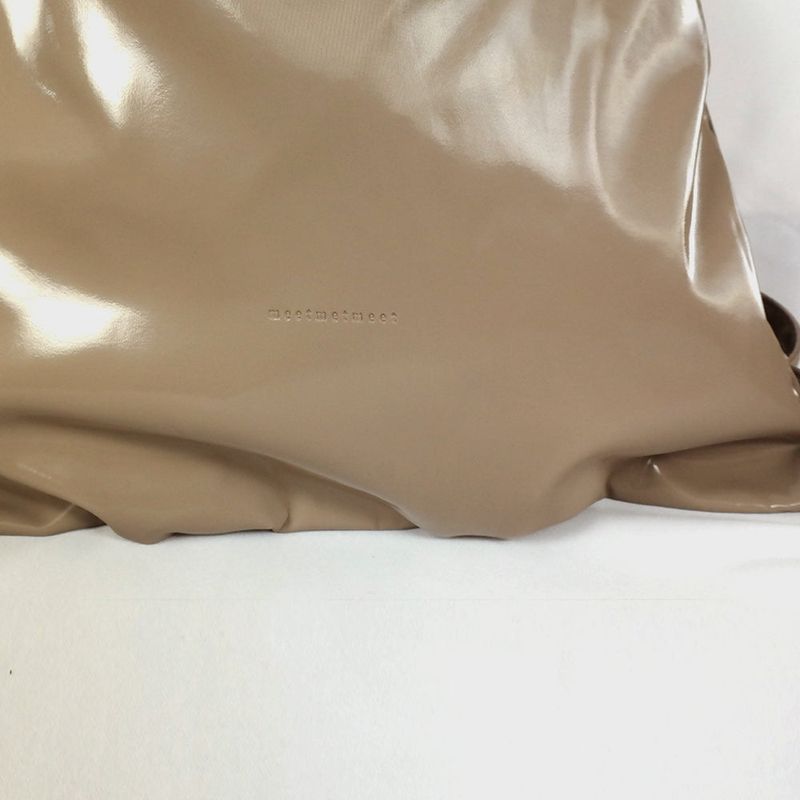 kelp beige