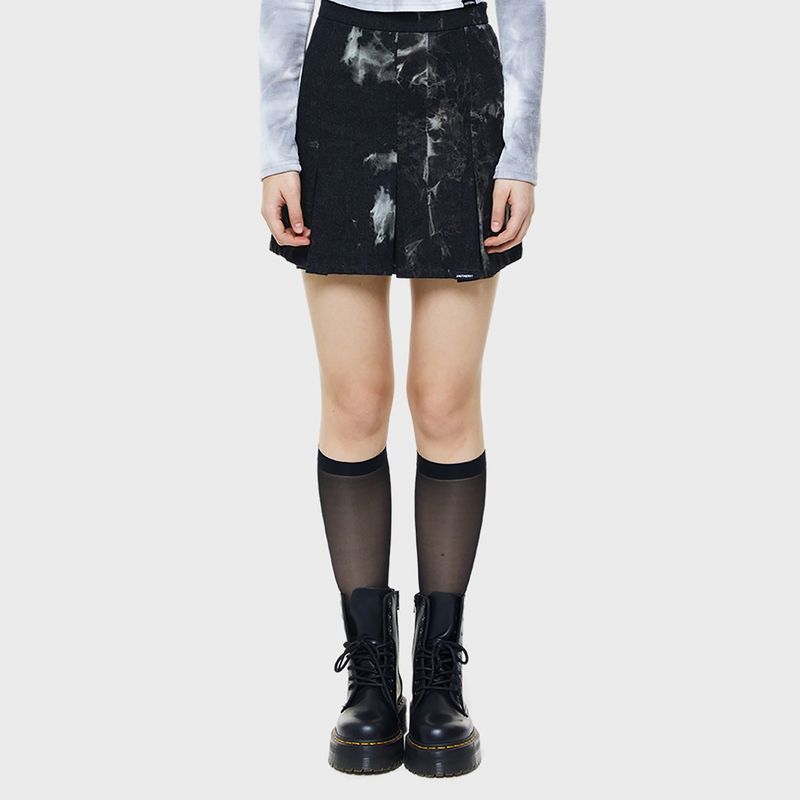 PLEATS WASHING DENIM SKIRT